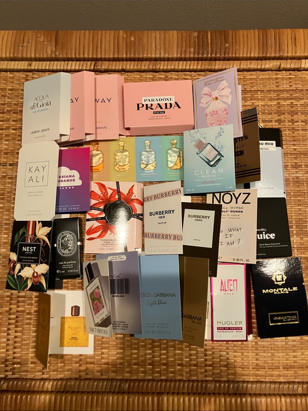 Sephora Fragrance Sample Set New